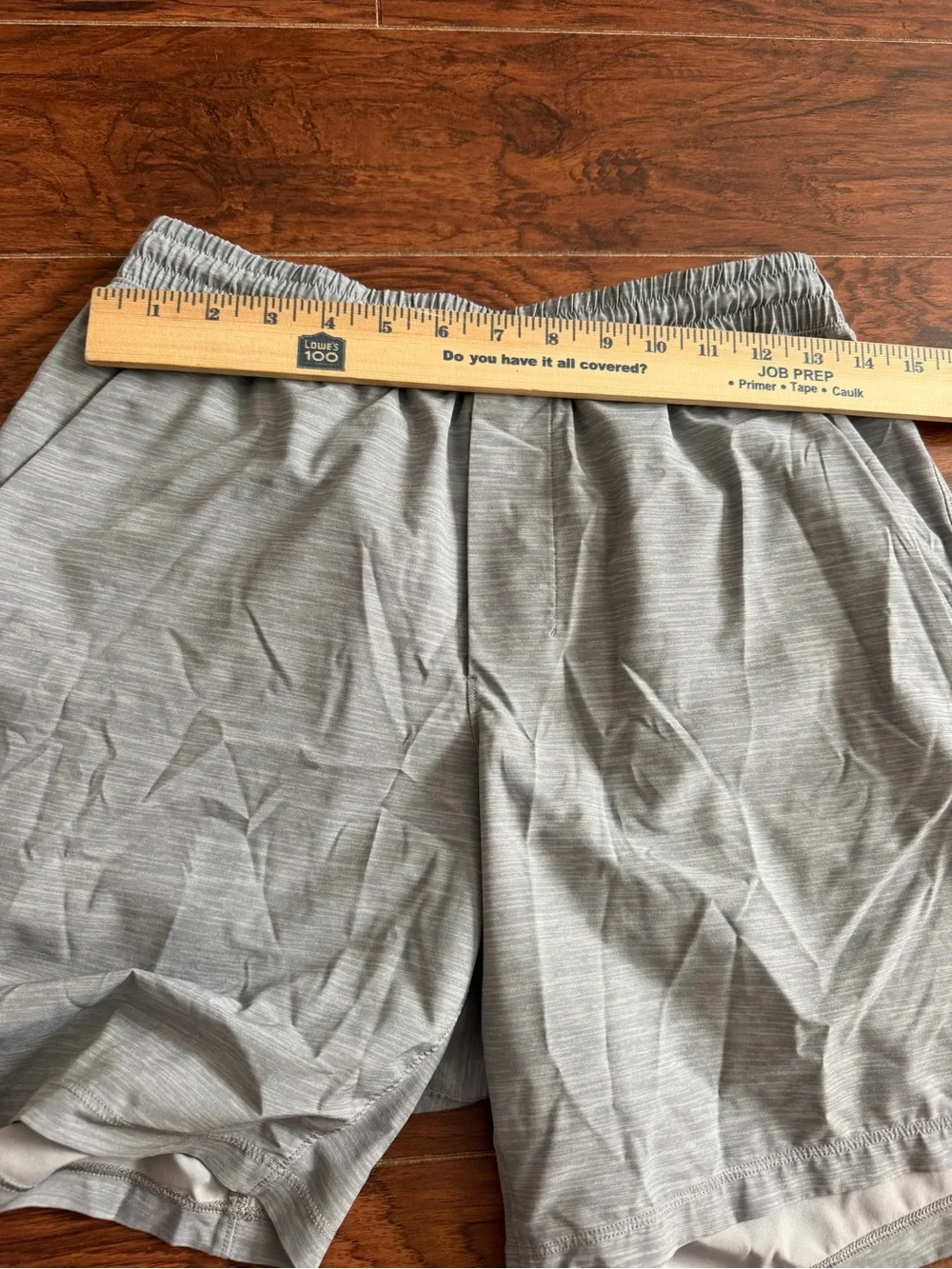 Lululemon Men’s Pace Breaker 7” Shorts size Medium
